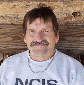 Meet your Posher, Larry